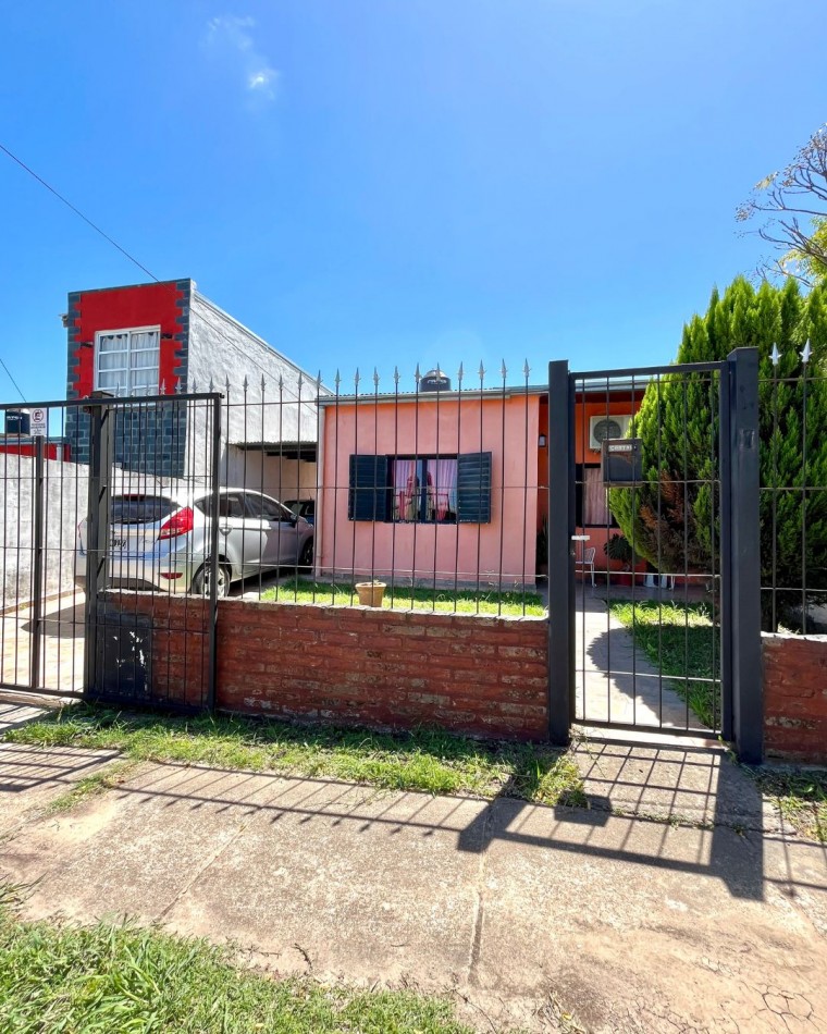 Casa de 2 dormitorios con pileta