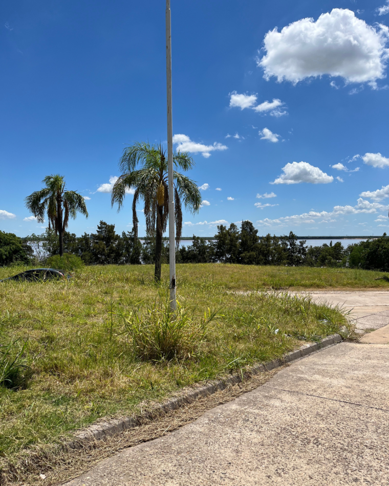 Terreno con vista al Rio Parana