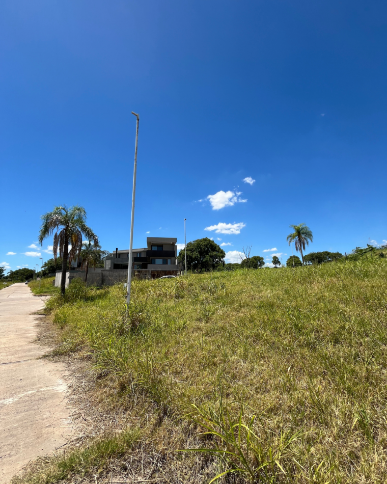 Terreno con vista al Rio Parana