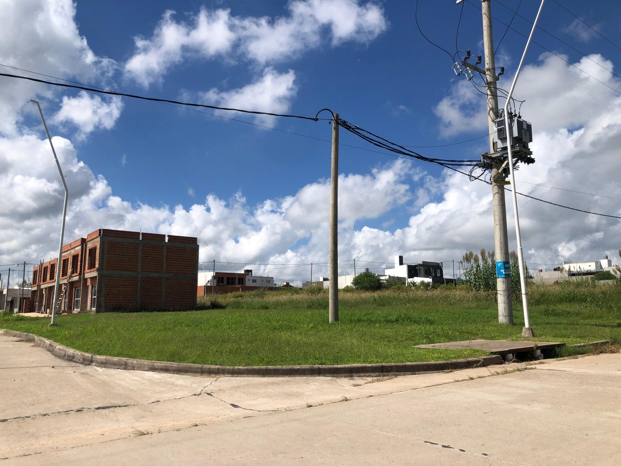 Terrenos de 300 m2 en Loteo Altos del Paracao 1