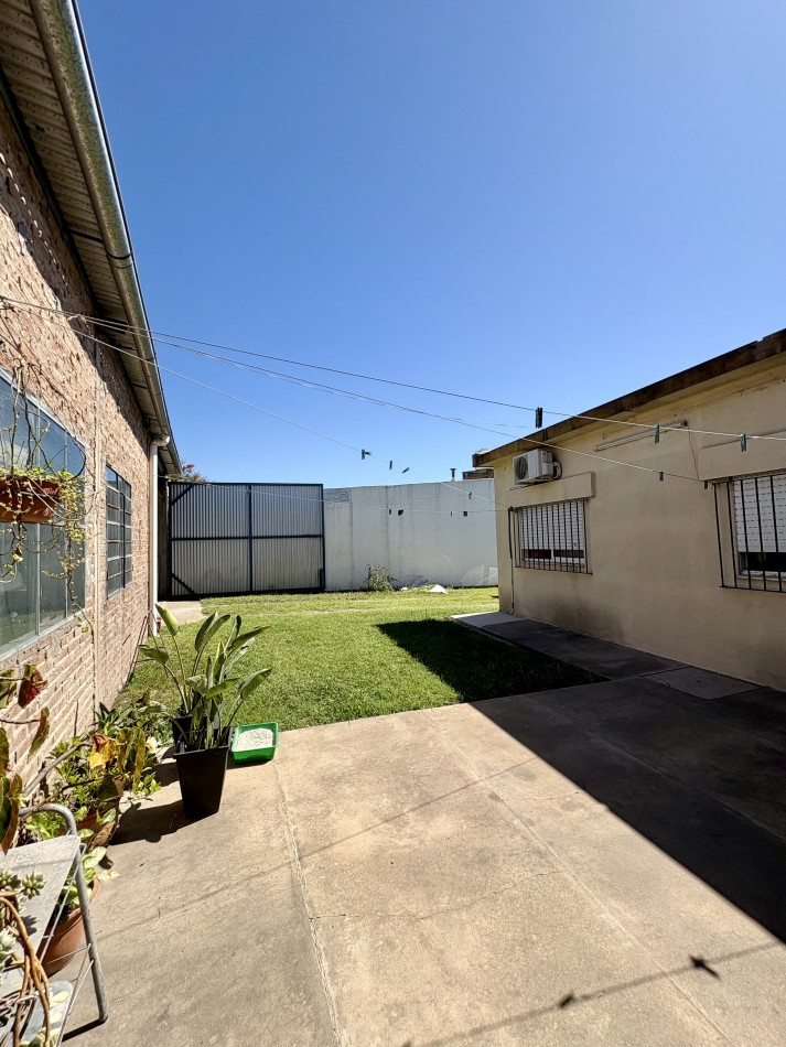 Casa de 3 dormitorios + galpon 