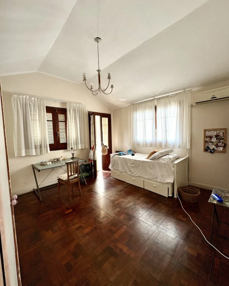 Importante casa de 4 dormitorios