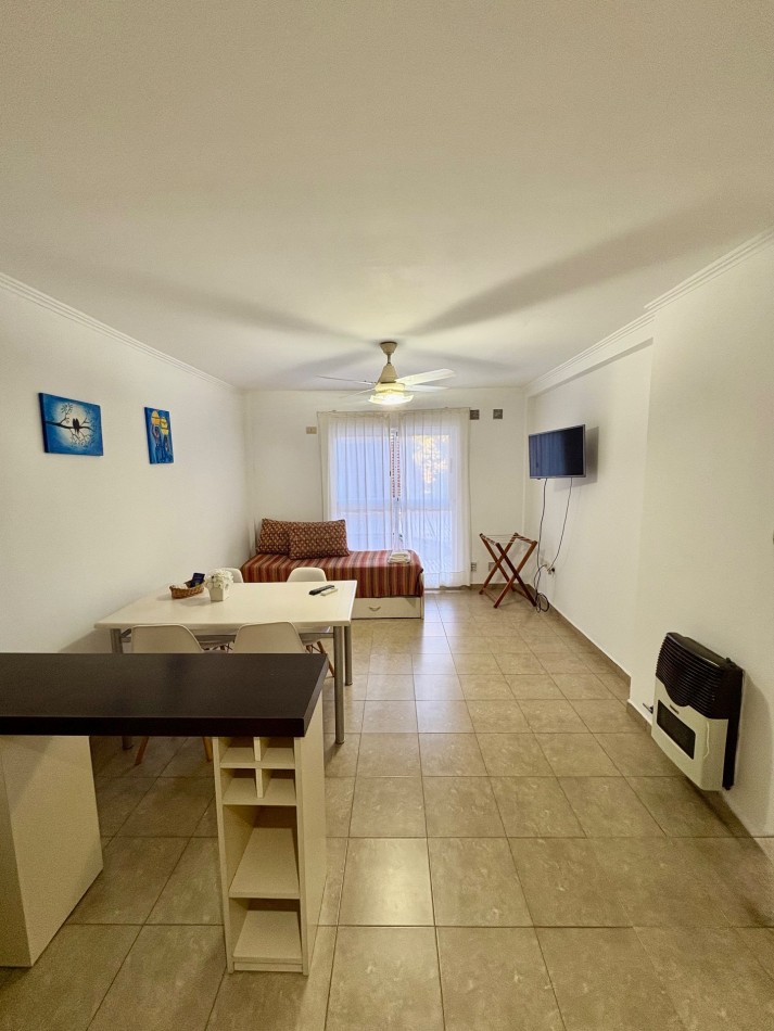 Departamento de 1 dormitorio amoblado 