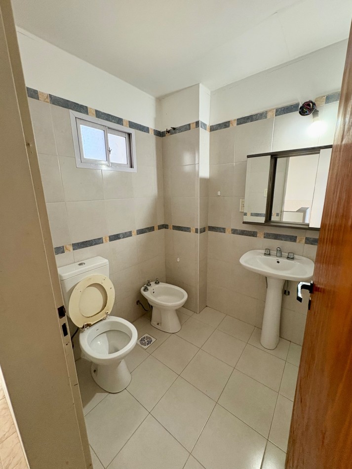 Duplex de 2 dormitorios con cochera