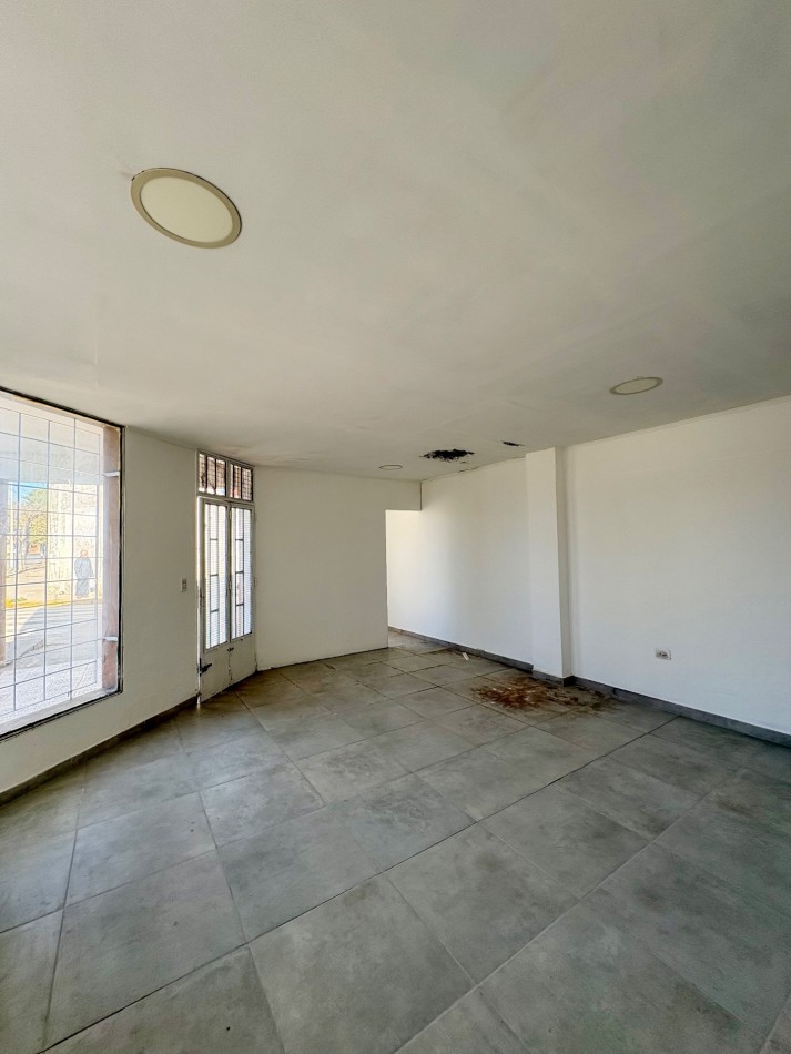 Local comercial en esquina