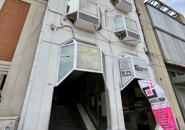 Complejo de oficinas y local comercial (ideal para inversion)