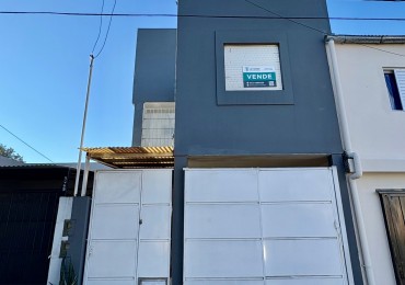 Duplex de 2 dormitorios con cochera
